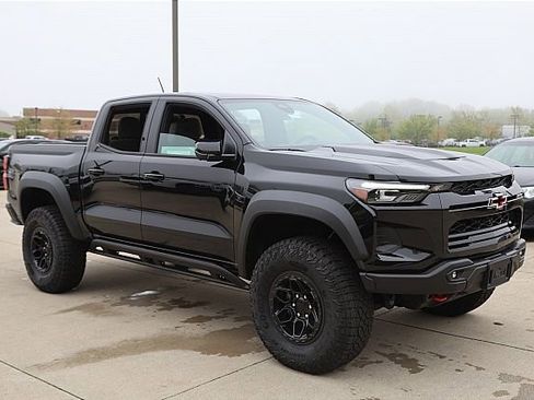 New 2024 Chevrolet Colorado ZR2 w/ ZR2 Bison Edition AWD/4WD image 7