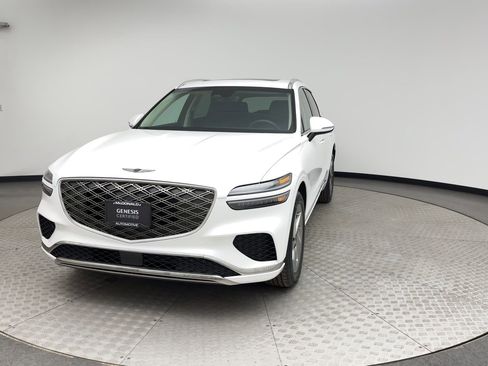 Certified 2026 Genesis GV70 2.5T Select image 7