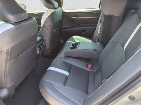 Used 2026 Toyota Camry SE FWD image 24