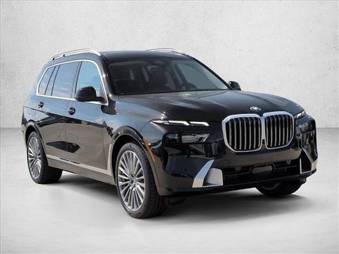Used 2026 BMW X7 xDrive40i AWD/4WD image 7