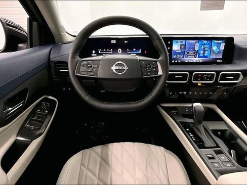 New 2026 Nissan Sentra SL w/ Floor Mat Package FWD image 22