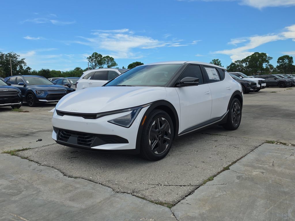 New 2026 Kia EV6 Light AWD/4WD image 4