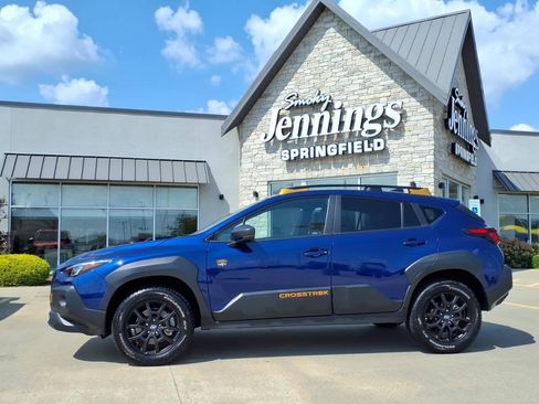 Used 2025 Subaru Crosstrek 2.5i Wilderness AWD/4WD image 1