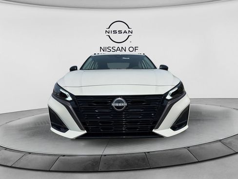 New 2026 Nissan Altima 2.5 SV FWD image 8