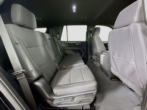 Used 2025 Chevrolet Tahoe LS image 28