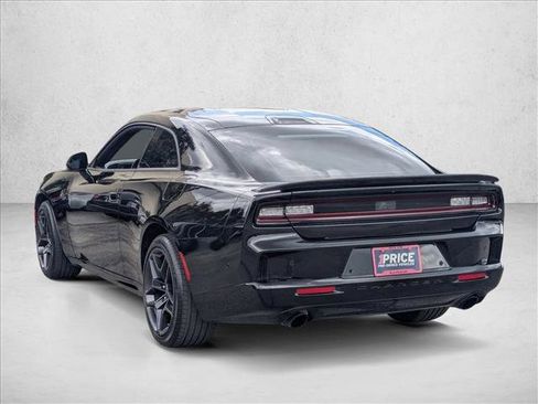 Used 2026 Dodge Charger Scat Pack w/ Blacktop Package AWD/4WD image 8