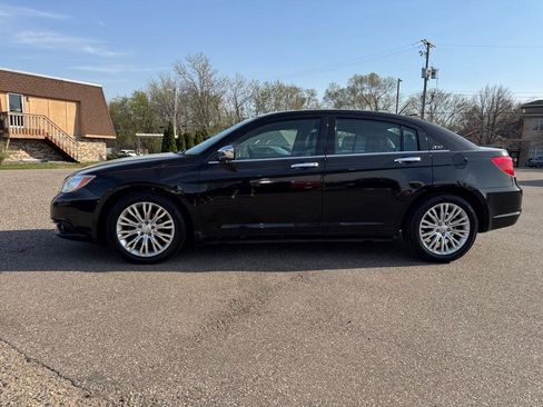 Used 2013 Chrysler 200 Limited w/ Sun/Sound Group FWD image 9
