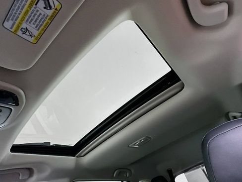 Used 2023 Subaru Outback Onyx Edition image 22