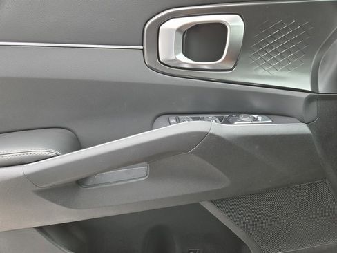New 2026 Kia Sorento S AWD/4WD image 16