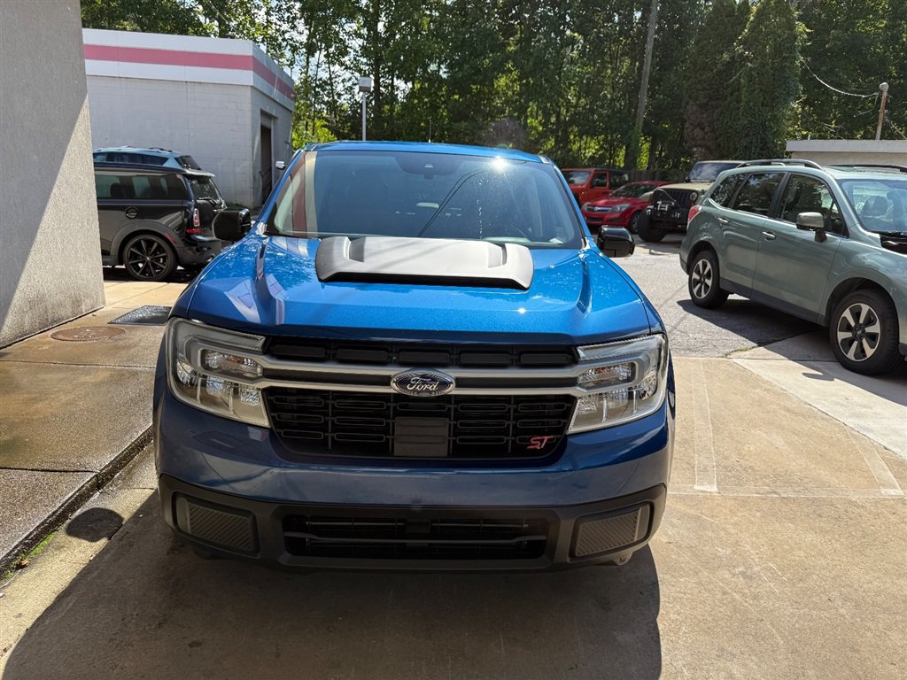 Used 2024 Ford Maverick Lariat AWD/4WD image 15