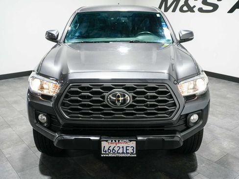 Used 2021 Toyota Tacoma TRD Off-Road w/ Blackout Package (TMS) AWD/4WD image 8