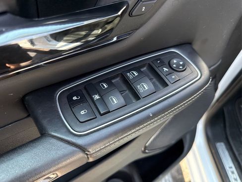 Used 2023 RAM 1500 Limited w/ Body Color Bumper Group image 38