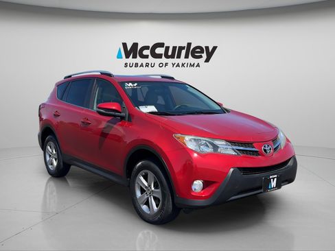 Used 2015 Toyota RAV4 XLE FWD image 8