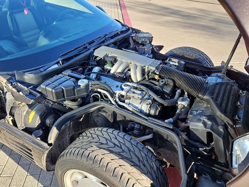 Used 1991 Chevrolet Corvette image 9