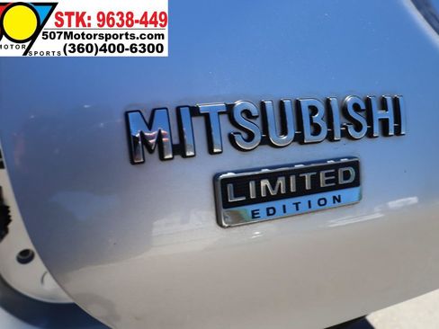 Used 2018 Mitsubishi Outlander LE AWD/4WD image 17