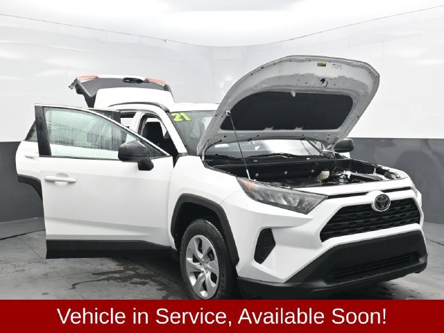 Used 2021 Toyota RAV4 LE AWD/4WD image 39