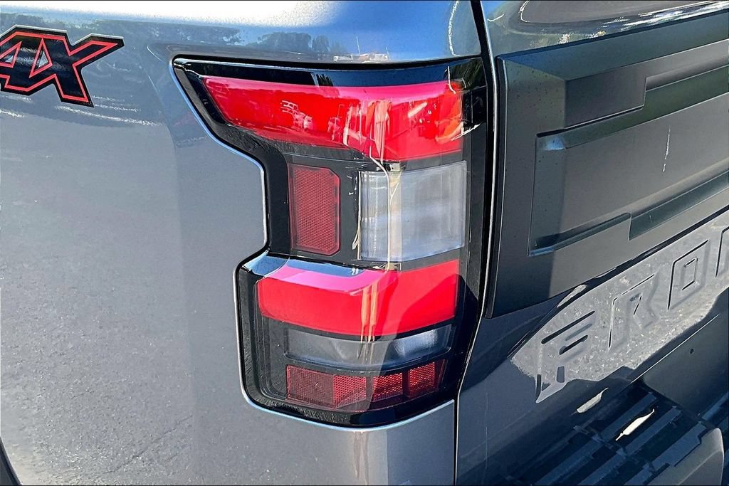 Used 2026 Nissan Frontier PRO-4X AWD/4WD image 24