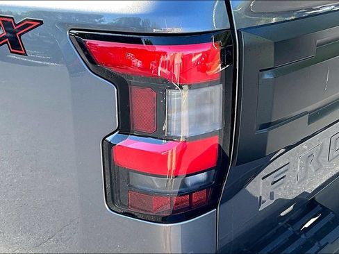 Used 2026 Nissan Frontier PRO-4X AWD/4WD image 24