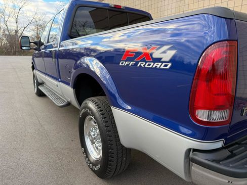 Used 2003 Ford F250 Lariat AWD/4WD image 13