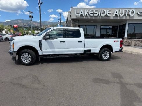 Used 2023 Ford F250 XLT w/ 360-Degree Camera Package AWD/4WD image 4