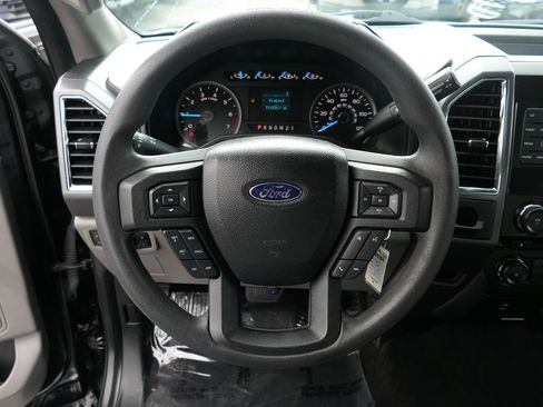 Used 2016 Ford F150 XLT RWD image 21