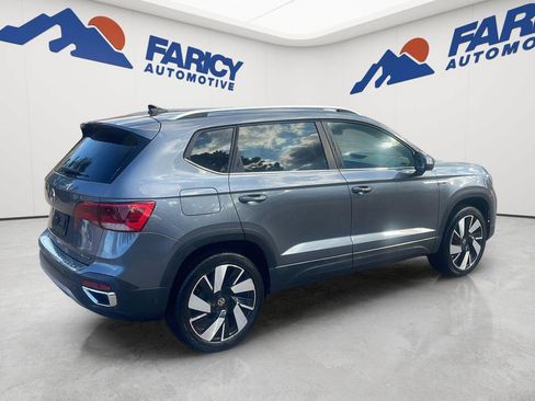 Used 2024 Volkswagen Taos SEL AWD/4WD image 7