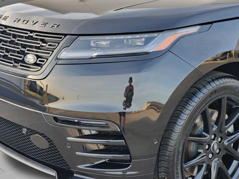 New 2026 Land Rover Range Rover Velar Dynamic SE AWD/4WD image 9