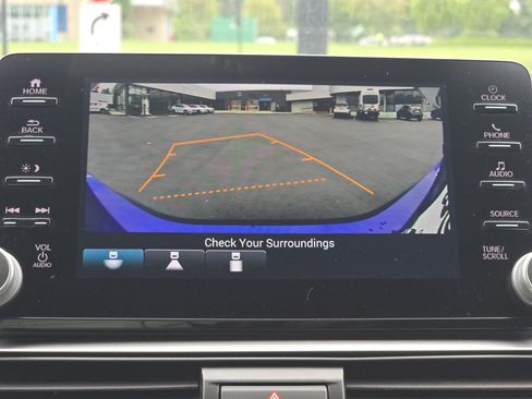 Used 2022 Honda Accord Sport image 25