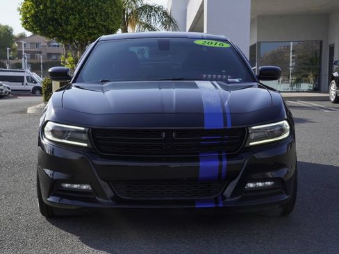 Certified 2016 Dodge Charger SXT RWD image 9