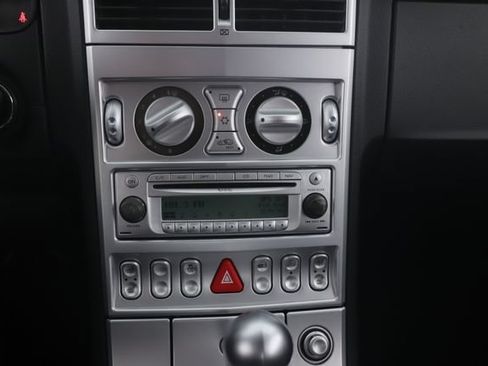 Used 2005 Chrysler Crossfire SRT-6 RWD image 21
