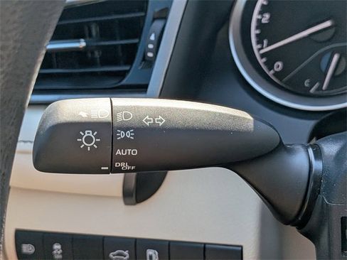 Used 2024 Toyota Camry LE image 27