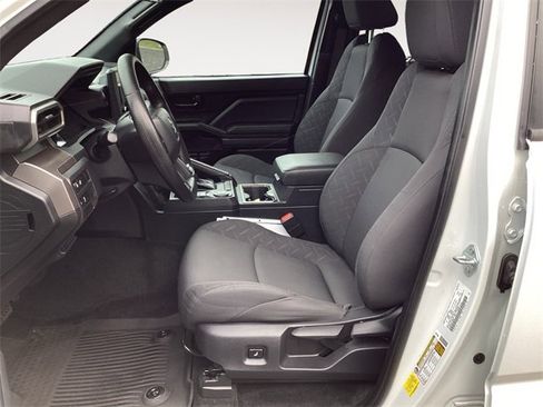 Certified 2024 Toyota Tacoma SR5 image 9