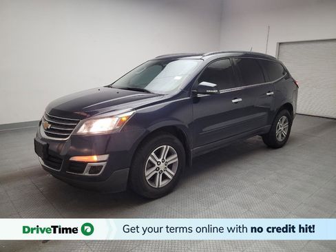 Used 2015 Chevrolet Traverse LT image 1