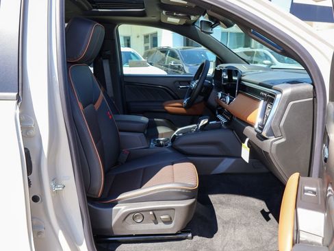 New 2026 GMC Canyon AT4 image 29