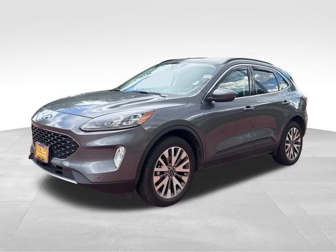 Certified 2021 Ford Escape Titanium AWD/4WD image 5
