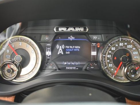 Used 2022 RAM 1500 Limited w/ Body Color Bumper Group AWD/4WD image 24