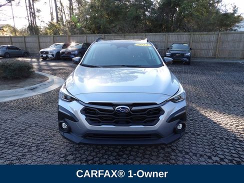 Used 2024 Subaru Crosstrek 2.5i Limited image 3