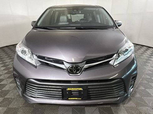 Used 2020 Toyota Sienna XLE FWD image 7