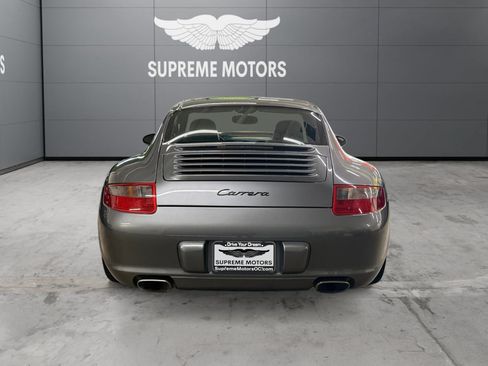 Used 2006 Porsche 911 Carrera RWD image 4
