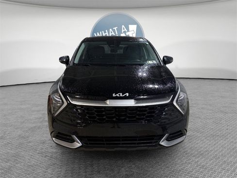 Certified 2023 Kia Sportage EX image 9