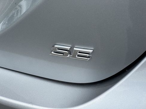 Certified 2023 Toyota Camry SE FWD image 10