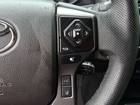 Used 2023 Toyota Tacoma TRD Off-Road AWD/4WD image 25