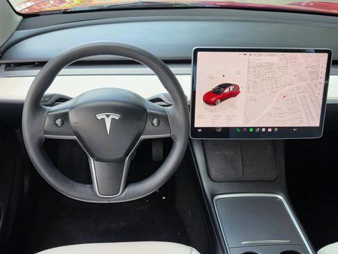 Used 2023 Tesla Model 3 Standard Range RWD image 10