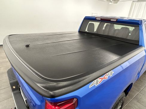 Used 2025 Chevrolet Silverado 1500 LT image 37