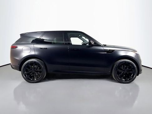 New 2026 Land Rover Range Rover Sport Dynamic SE AWD/4WD image 4