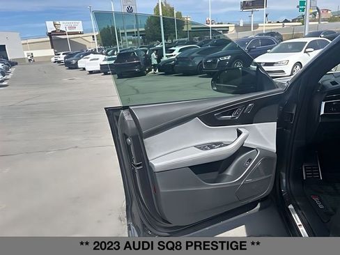 Used 2023 Audi SQ8 Prestige AWD/4WD image 24