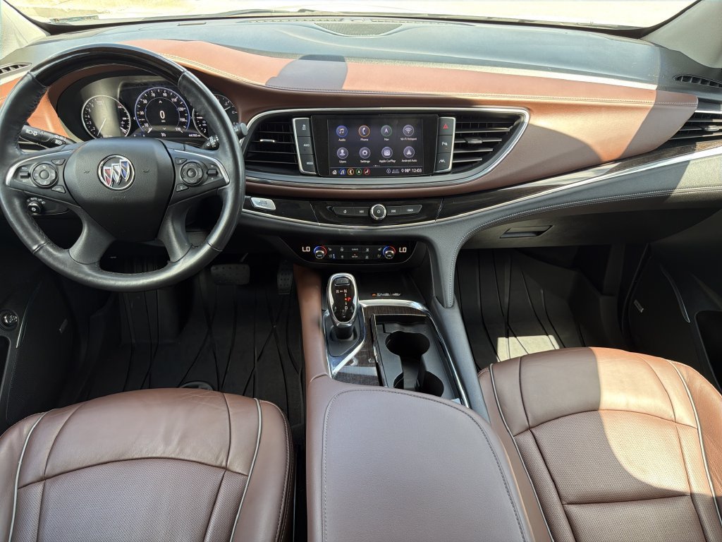 Used 2021 Buick Enclave Avenir w/ Avenir Technology Package AWD/4WD image 13