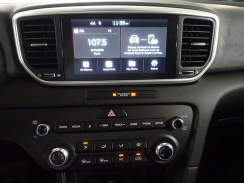 Used 2022 Kia Sportage LX FWD image 15