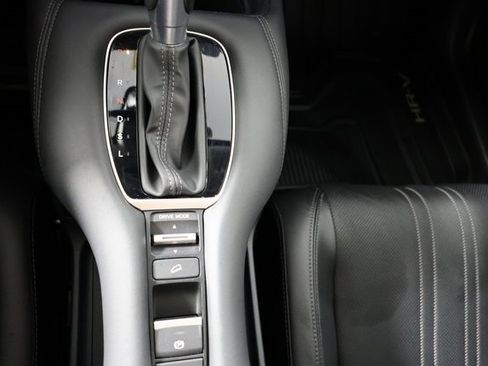 Used 2023 Honda HR-V EX-L image 17