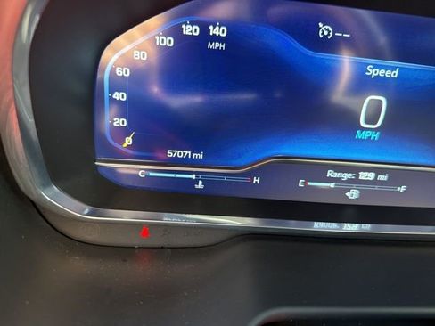 Used 2023 Chevrolet Suburban Premier image 24